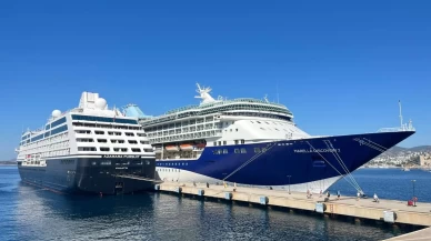 Bodrum'a 2 gemi ile 2 bin 609 turist geldi