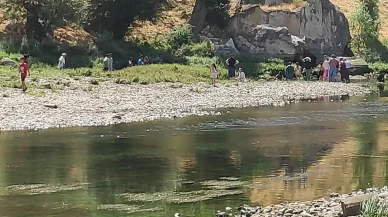 Kuzenini kurtarırken boğulma tehlikesi atlatan genç hayatını kaybetti