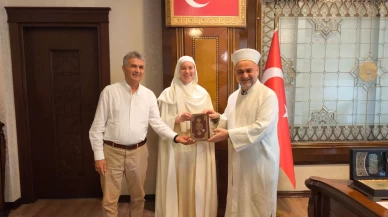 Kalpleri ısıtan anlar! Polonyalı kadın Adana'da Müslüman oldu