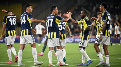 Fenerbahçe, UEFA Şampiyonlar Ligi 3. eleme turunda Feyenoord deplasmanında avantaj arıyor
