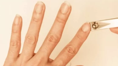 Saç ve tırnak bakımında yapılan hatalar! Sağlığınızı tehdit ediyor