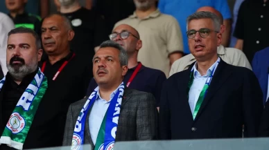 Sağlık Bakanı Kemal Memişoğlu, Çaykur Rizespor - Göztepe maçını trübünden izledi