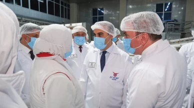 Sanayi ve Teknoloji Bakanı Kacır, Erzincan Tavuk Kombinası'nı ziyaret etti