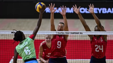 Dünya Şampiyonası 8 karşılaşmayla başladı