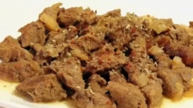 Fırında, eti sulu ve lezzetli pişirmenin püf noktaları