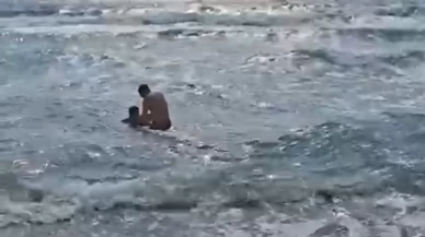 Denizde açığa sürüklenen 2 kuzenden 1’i öldü