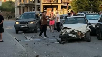 Eşine kızıp aracını hurdaya çevirdi