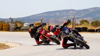 Türkiye Süpermoto Şampiyonası’nın 3. ayağı Uşak’ta start aldı