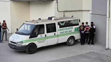 İzinli çıkan mahkum, boşanma aşamasındaki eşini öldürüp evi ateşe verdi