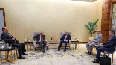 Bakan Fidan, Mısır’da Arap Birliği Genel Sekreteri Ahmed Ebu Gayt ile görüştü