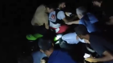 Nehirde mahsur kalan 5 kişi kurtarıldı