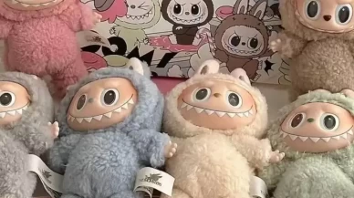 Labubu çılgınlığı! Sevimliliğiyle korkutuyor, fiyatlarıyla şaşırtıyor