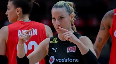 Gizem Örge: “Filenin Sultanları tarih yazmaya devam ediyor”