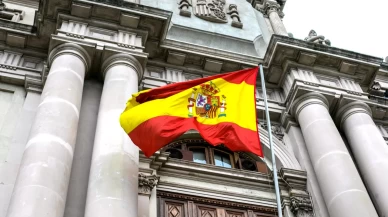 İsrail bayrağına yasak geldi