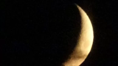 Van Ssemalarında hilal ayın büyüleyici dansı