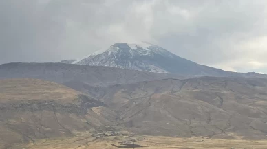 Ağrı Dağı beyaza büründü