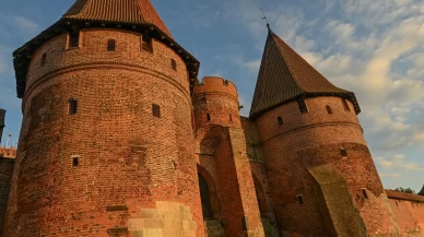 Dünyanın en büyük kalesi Malbork, UNESCO listesinde parlıyor