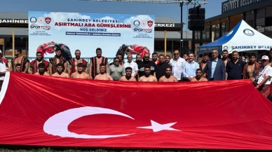 Gaziantep'te geleneksel aşırtmalı aba güreşleri heyecanı başladı