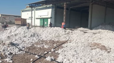 Adana'da çırçır fabrikası deposunda yangın çıktı