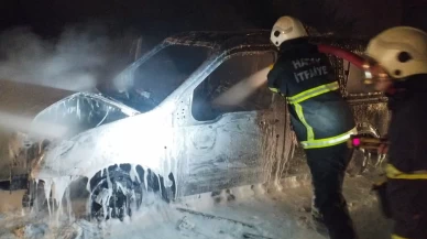 Hatay’da yanan araç kullanılmaz hale geldi