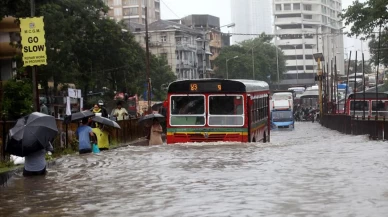 Muson yağışlarının neden olduğu felaket: Yarım milyon kişi tahliye edildi!