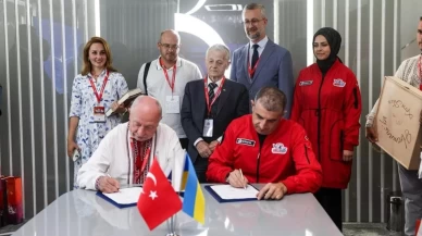 Türkiye ile Ukrayna el sıkıştı: Stratejik imzalar TEKNOFEST’te atıldı!