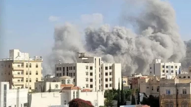 İsrail, Yemen'in başkenti Sana'yı vurdu
