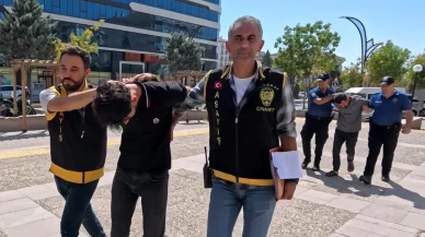 Adalet gecikmedi: Polise saldıran baba-oğul tutuklandı