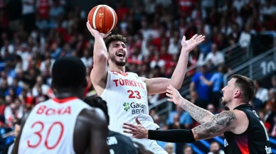 MHP, EuroBasket 2025’te gümüş madalya alan A Milli Erkek Basketbol Takımı'nı kutladı
