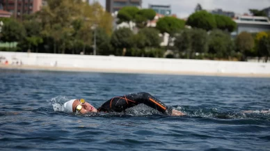 30 Ağustos Zafer Bayramı’nda 30 saatlik yüzüş