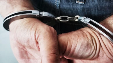 Sakarya’da silahlar patladı: 2 çocuk yaralı, 4 ev yandı, 5 şüpheli adliyede