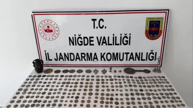 Niğde otogarında 334 parça tarihi eser ele geçirildi