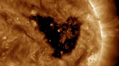 Güneşten Dünya’ya dev kalp