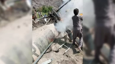 Pakistan'da helikopter düştü!