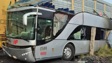 Meksika’da tren yolcu otobüsüne çarptı: 8 ölü, 45 yaralı