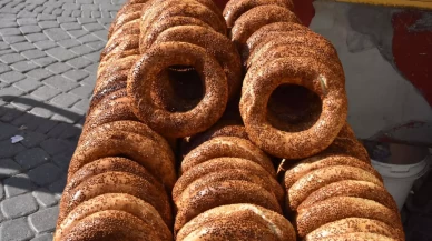 İzmir’de simit fiyatlarına zam geldi
