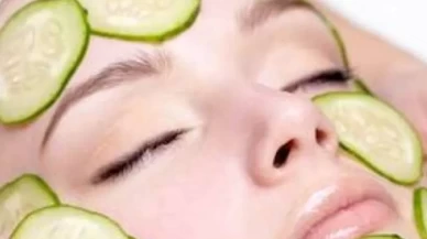 10 dakikada tazelenin! Salatalık maskesiyle daha canlı bir cilt mümkün