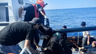 Muğla açıklarında 35 düzensiz göçmen kurtarıldı