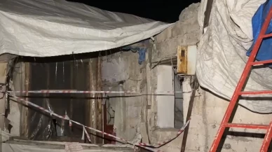 Erzurum’da toprak ev çöktü: Mahalleli elleriyle enkazdan can kurtardı