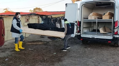 Tekirdağ Çerkezköy’de baraka yangını: 1 kadın hayatını kaybetti