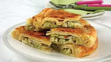 Pırasalı börek tarifi: Kış çay saatlerinin vazgeçilmezi