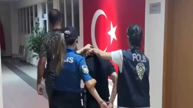Avcılar'da Türk Bayrağı'nı araçların önüne atan kadın tutuklandı