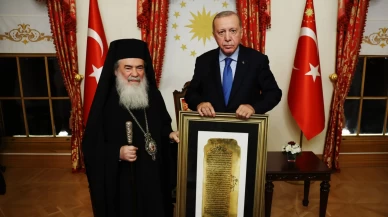 Cumhurbaşkanı Erdoğan, Kudüs Rum Ortodoks Patriği Giannopoulos'u kabul etti