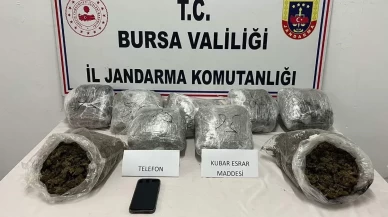 Bursa’da eve yapılan baskında 8 kilo 900 gram esrar ele geçirildi