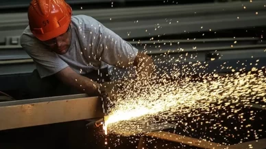 Sanayi üretimi yıllık yüzde 5 arttı