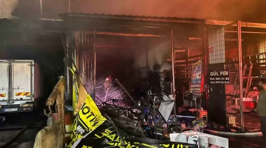 İzmir'de sanayi sitesinde yangın çıktı!