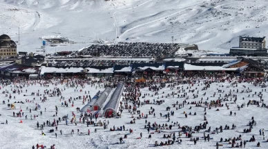Erciyes’te rekorlar mevsimi: 1 ay dolmadan 1 milyon ziyaretçi!