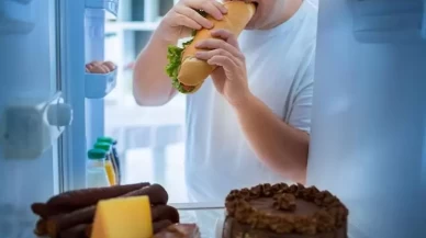 Uykuda yemek yeme alışkanlığının sebepleri