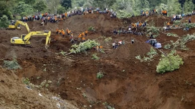 30'dan fazla ev toprak altında, tahliyeler sürüyor