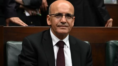 Hazine ve Maliye Bakanı Şimşek, Londra temaslarına başladı